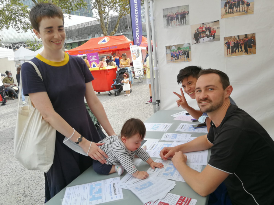 On prévoit une section miniminibad
